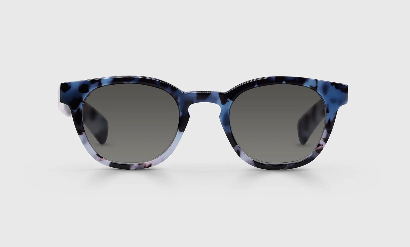 Total Wit Color 13 - Robin's Egg Tortoise Fade Front and Temples