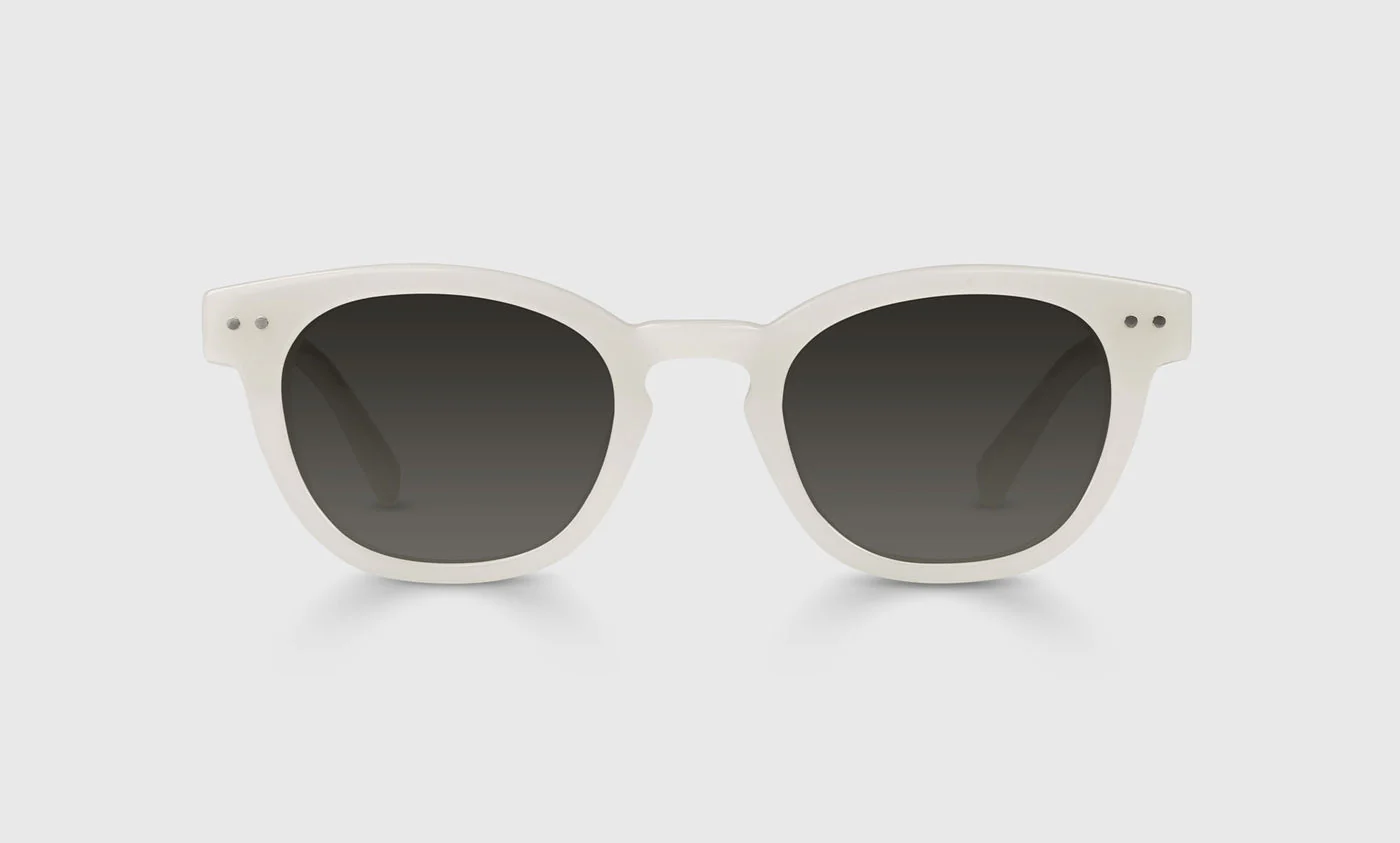 Waylaid Average Color 30 - Milky White Front and Temples