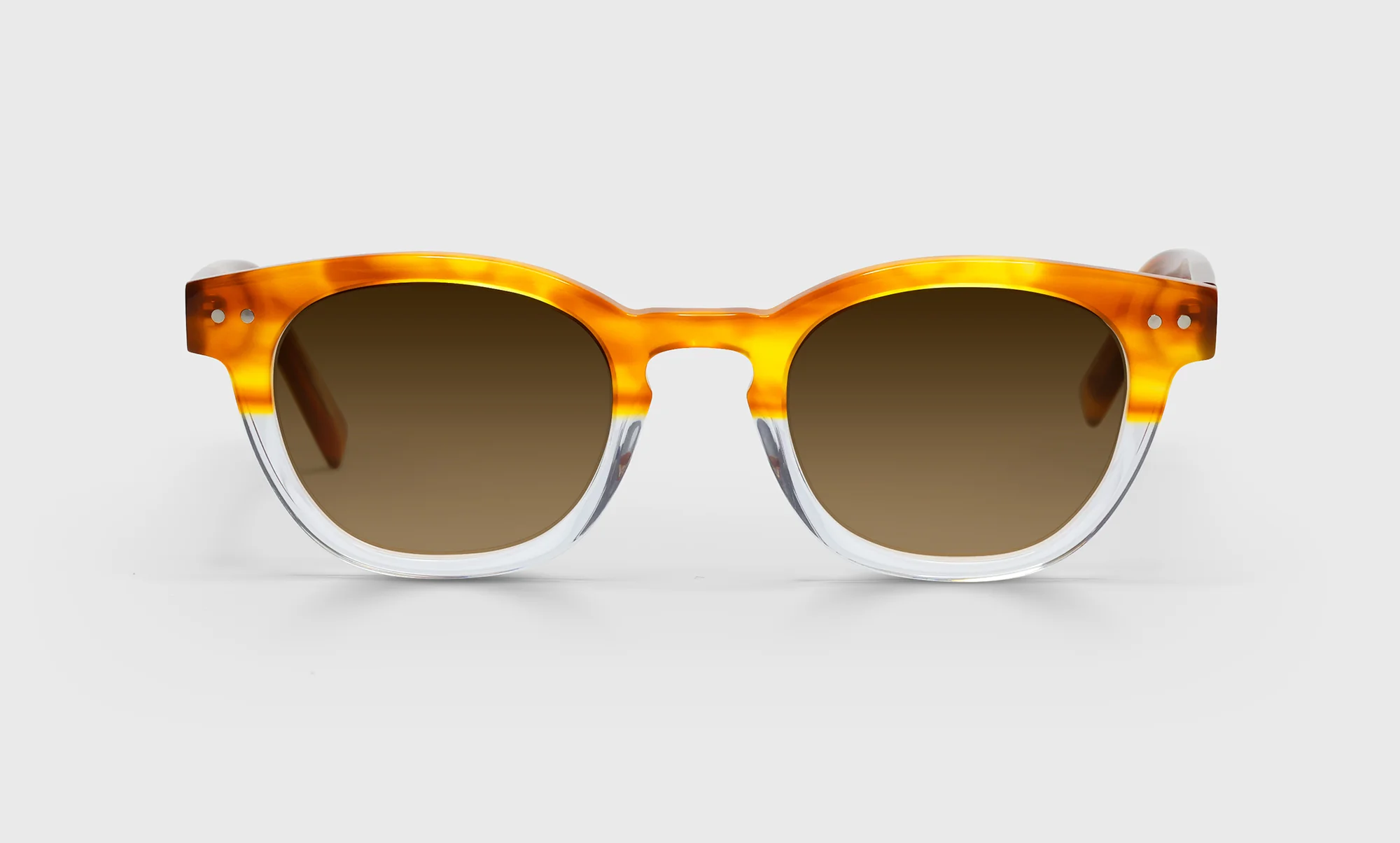 Waylaid Average Color 19 - Amber and clear crystal front with amber temples - Image 3