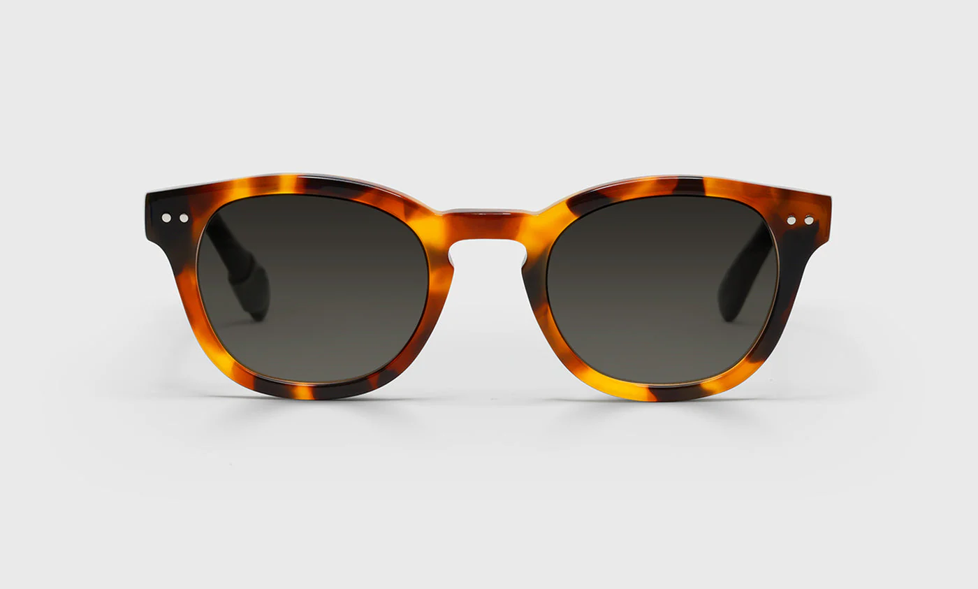 Waylaid Average Color 21 - Orange Tortoise Front with Black Temples - Image 2