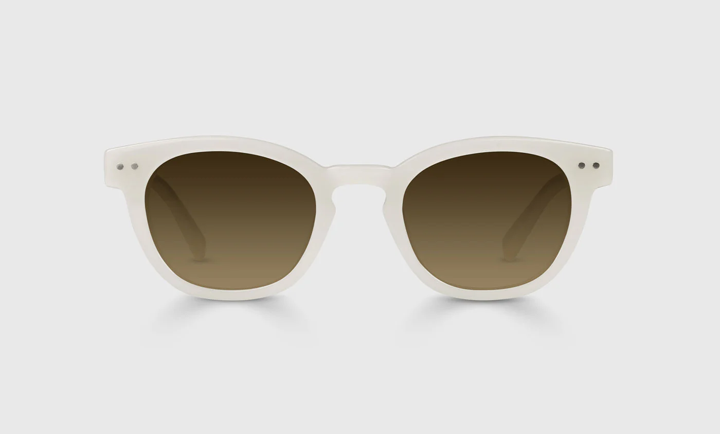 Waylaid Average Color 30 - Milky White Front and Temples
