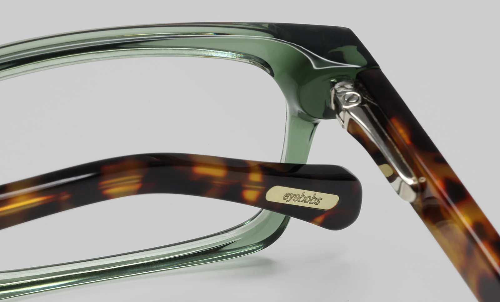 Number Cruncher Color 17 - Green Crystal Front with Tortoise Temples - Image 4