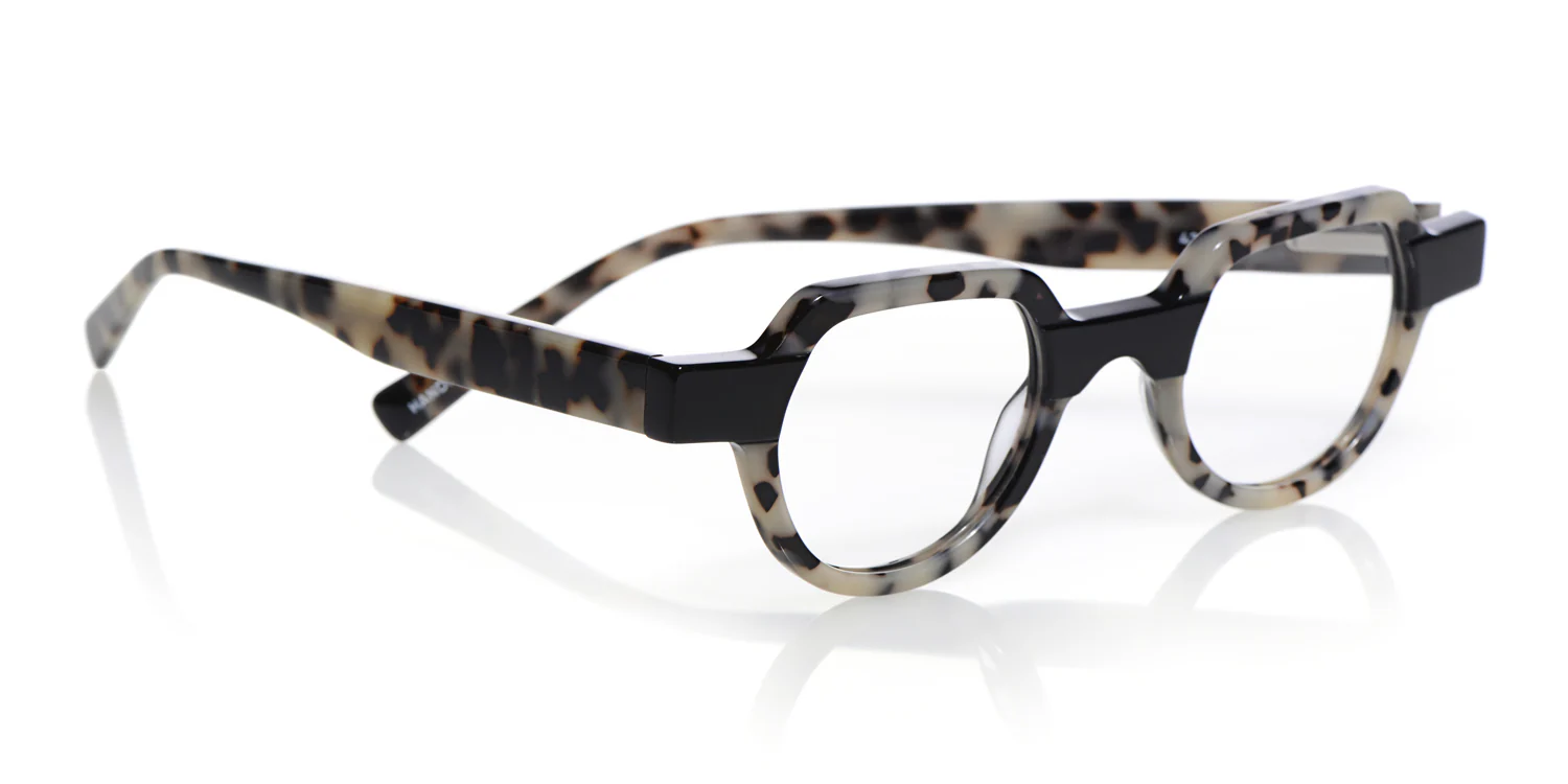 Knock Out Color 11 - Vanilla Chop and Black Fusion - Image 4
