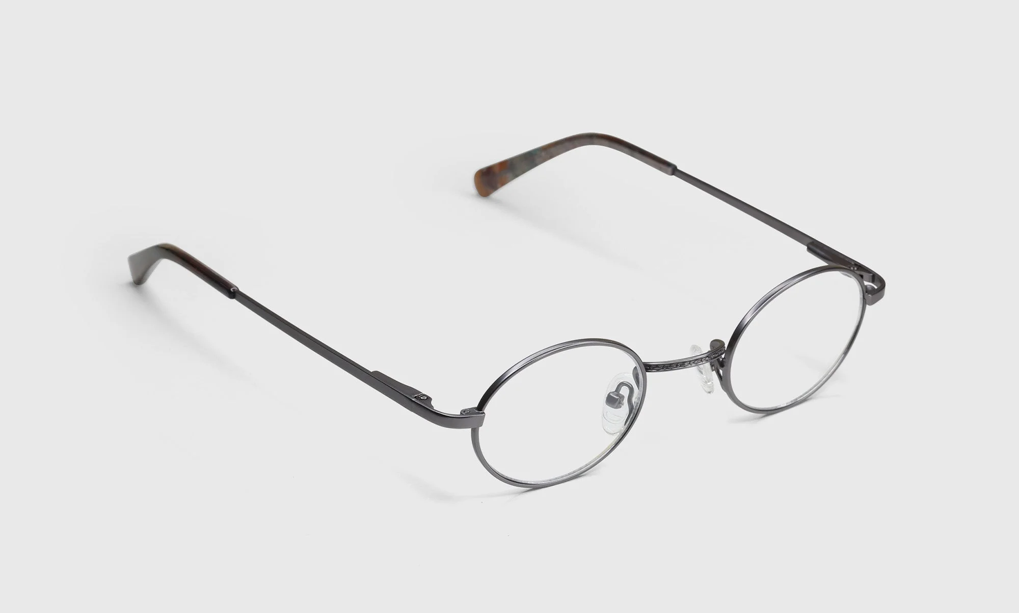 Teddy Color 74 - Gunmetal Grey Front and Temples - Image 3