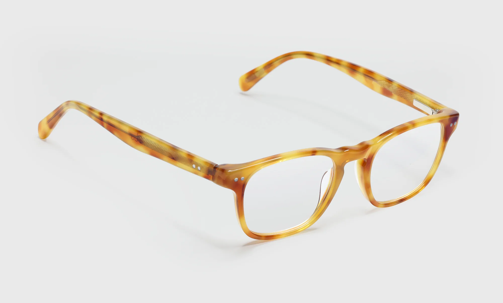 Old Sport Color 04 - Blonde Tortoise Shiny Front with Blonde Tortoise Shiny Temples - Image 2