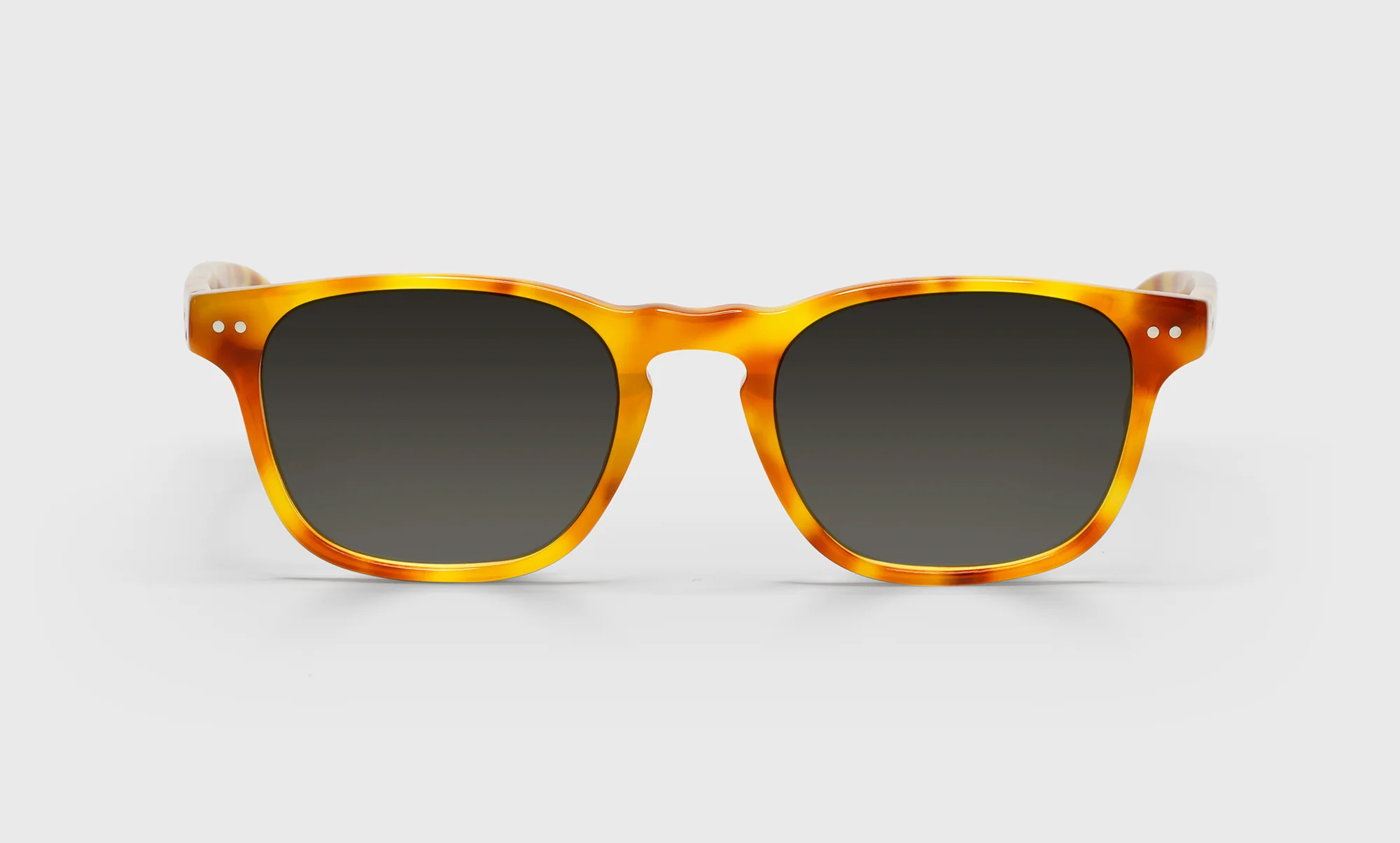 Old Sport Color 04 - Blonde Tortoise Shiny Front with Blonde Tortoise Shiny Temples - Image 2