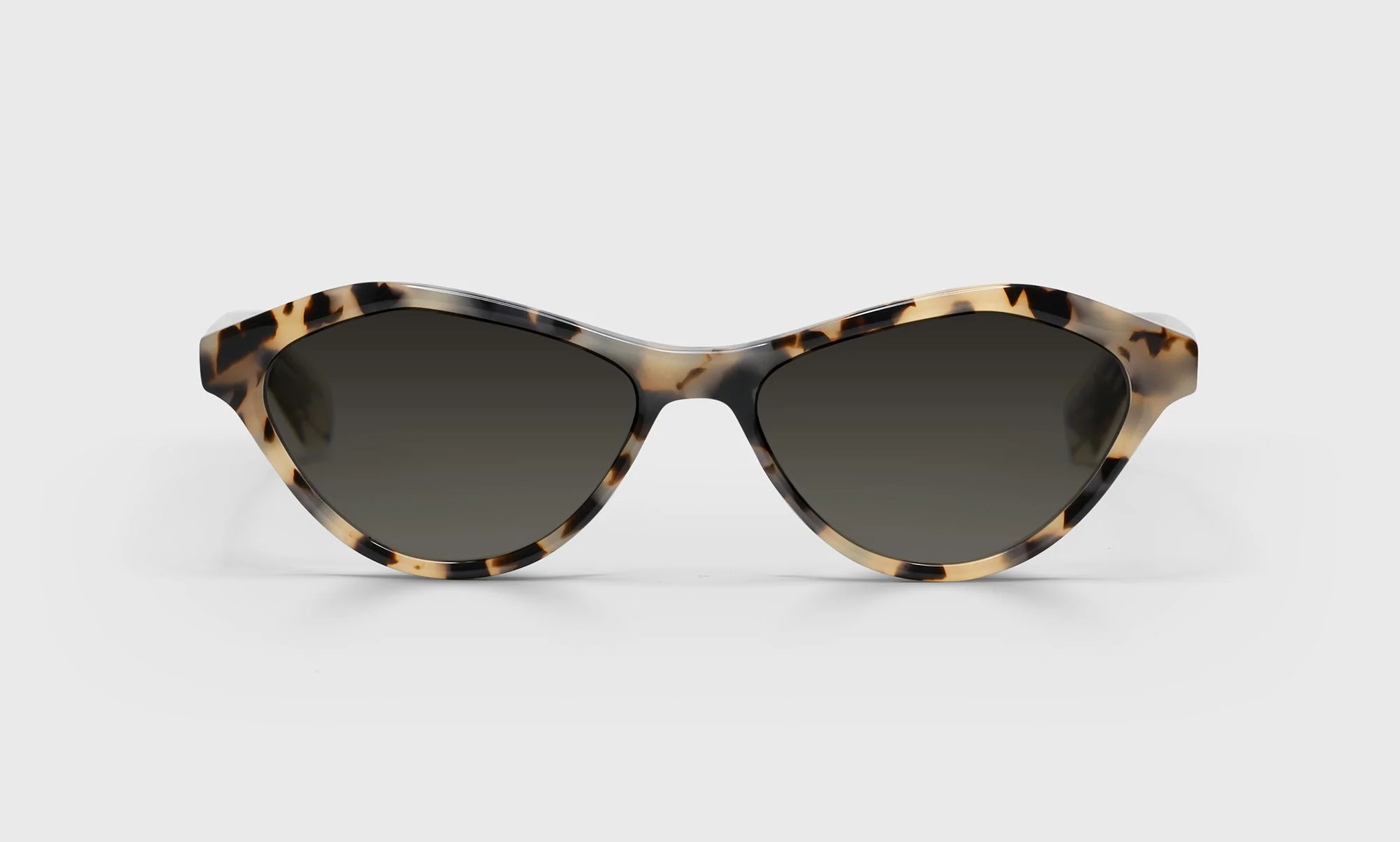 Merry Prankster Wide Color 21 - Vanilla Chop Front with Sand Crystal Temples - Image 4