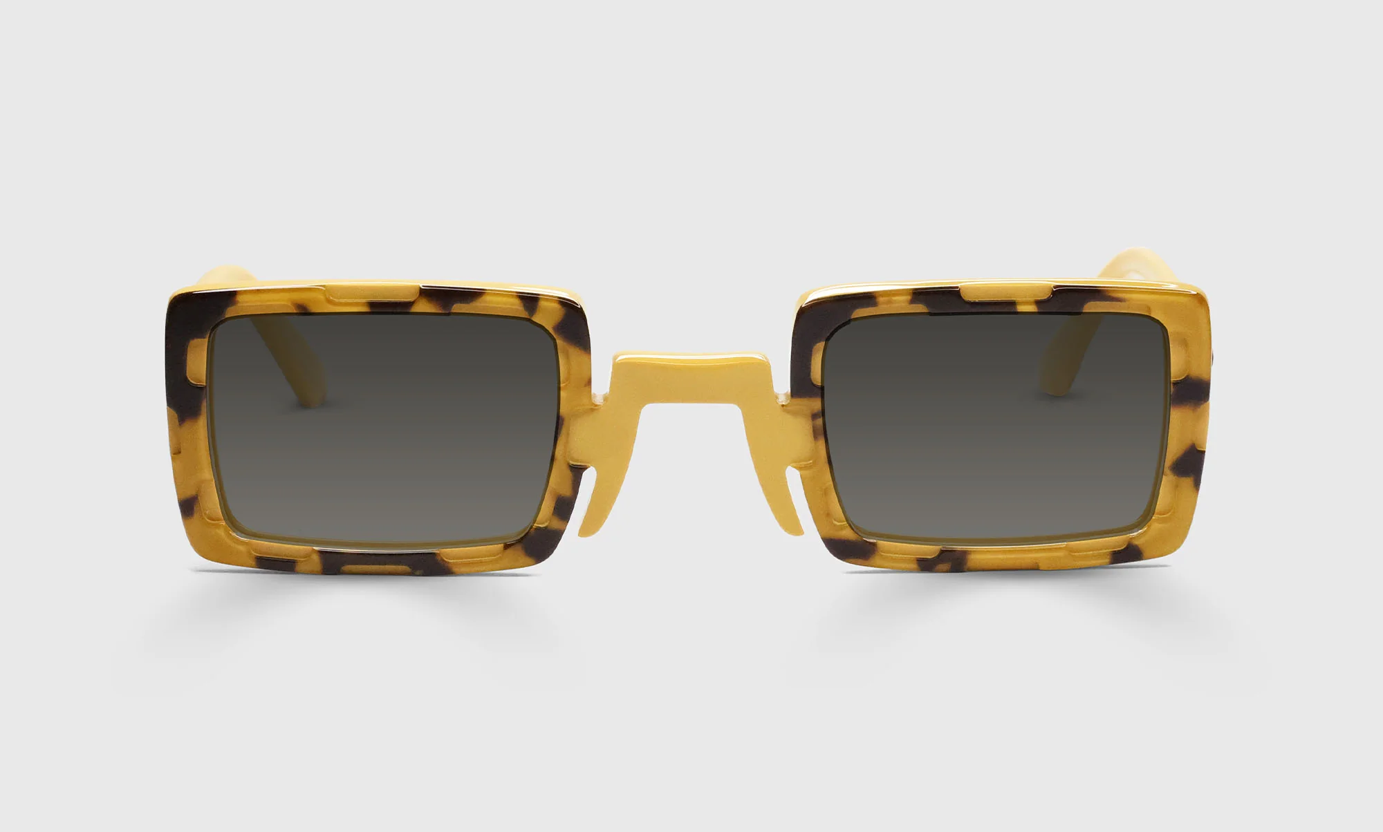Hi Art Color 77 - Dimensional Cut-Outs of Black and Crystal Tortoise on Top of Marigold