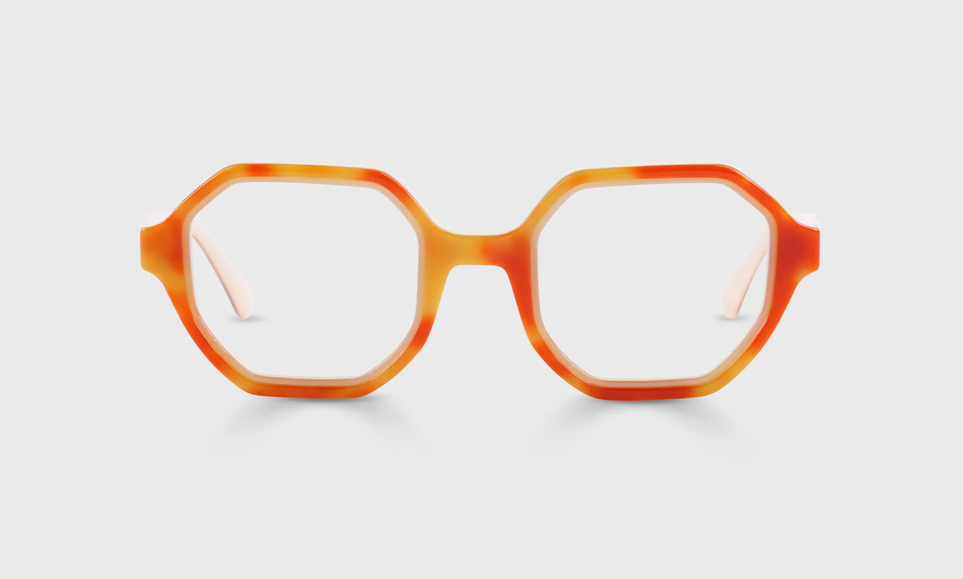 Cutting It Close Color 04 - Amber Tortoise Outside and Cream Inside