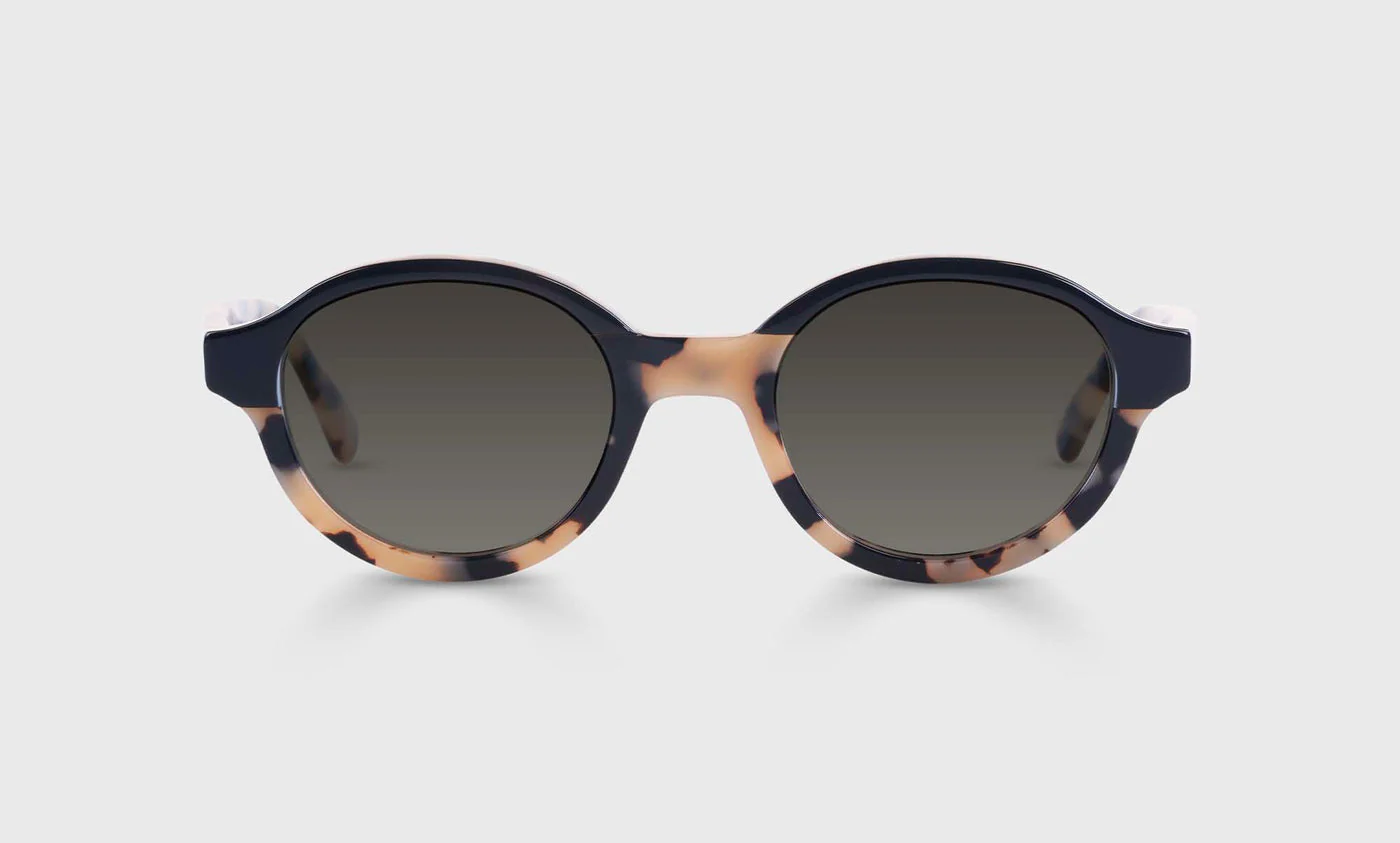 Well-Rounded Color 00 - Black and Vanilla Tortoise-Layered Front and Temples