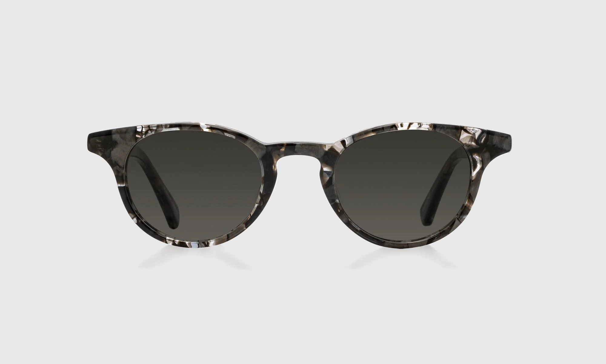 Miss Conduct Color 00 - Granite Crystal Front and Temples